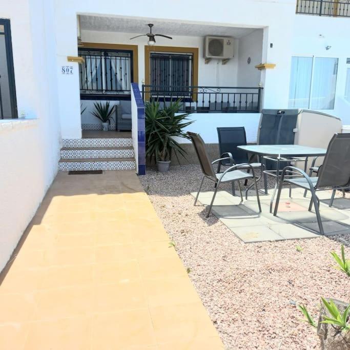 2 Bedroom Apartment. Orihuela. מראה חיצוני תמונה